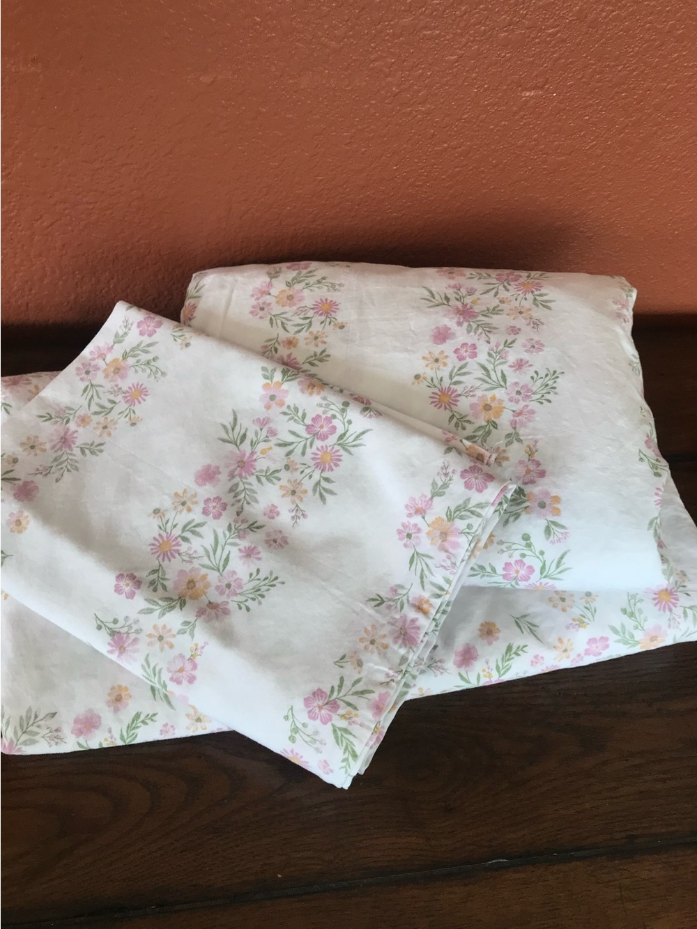 The Armoire Classic Vintage Multicolored Floral 100% Cotton Twin Sheet Set EUC - Picture 6 of 7